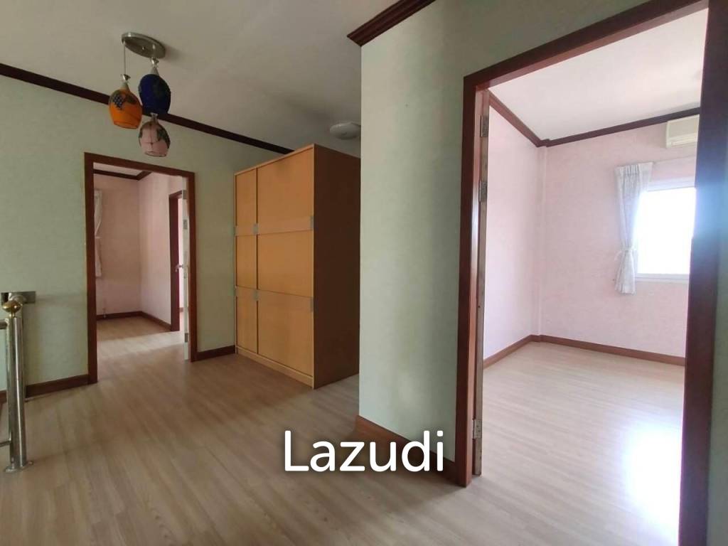 4 Bedrooms Unfurnished House for Sale