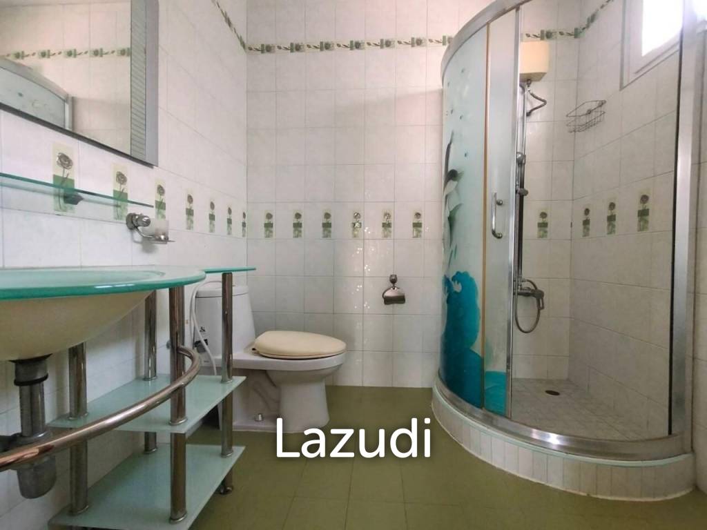 4 Bedrooms Unfurnished House for Sale