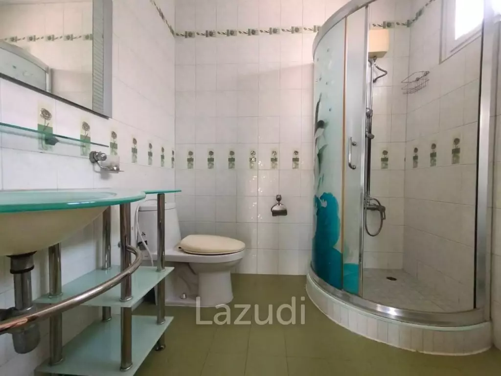 4 Bedrooms Unfurnished House for Sale