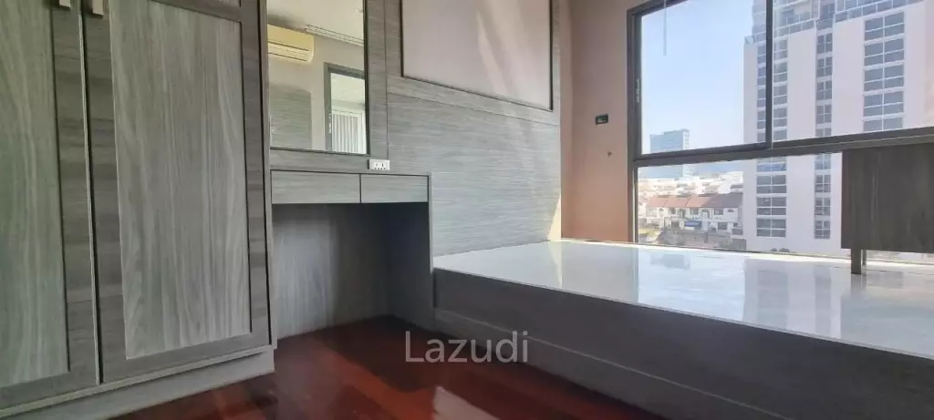 1 Bed 1 Bath 41 SQ.M The Senate Residences