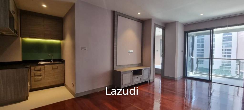1 Bed 1 Bath 41 SQ.M The Senate Residences