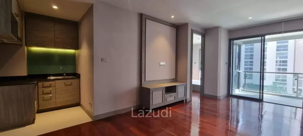 1 Bed 1 Bath 41 SQ.M The Senate Residences