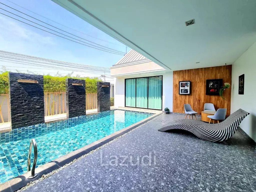 Pool Villa House in East Pattaya for Sale