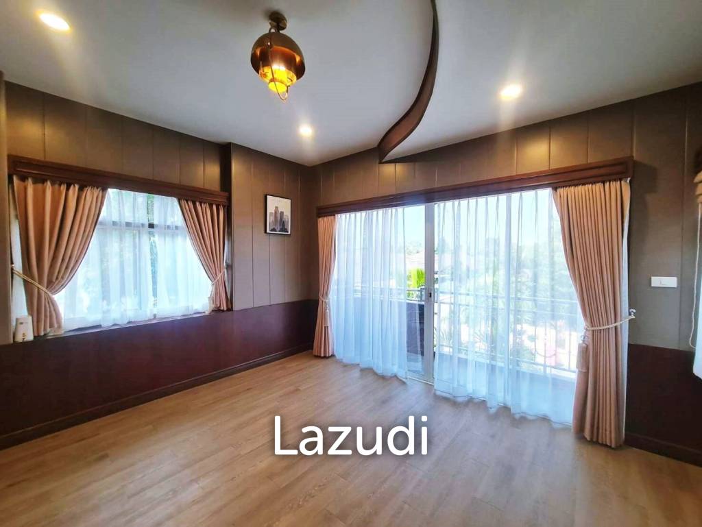 Luxury Pool Villa House for Sale