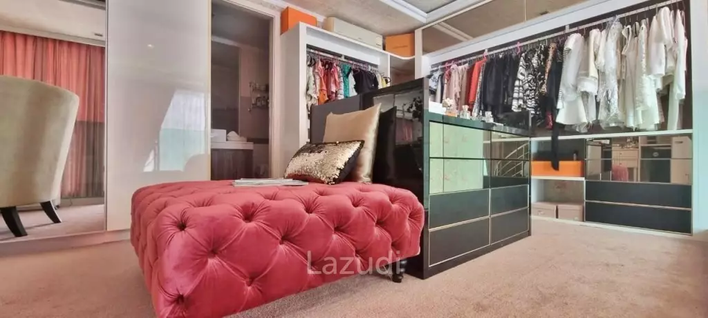 Duplex Unit for Sale in Wongamat Tower