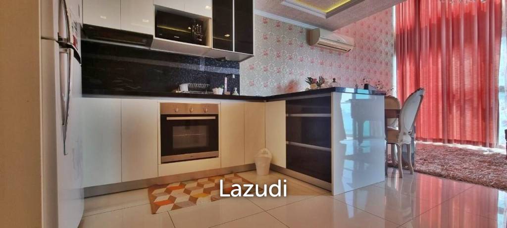 Duplex Unit for Sale in Wongamat Tower