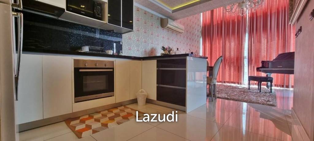 Duplex Unit for Sale in Wongamat Tower