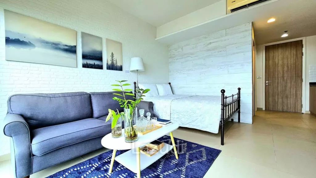 Studio at Unixx Condo for Rent