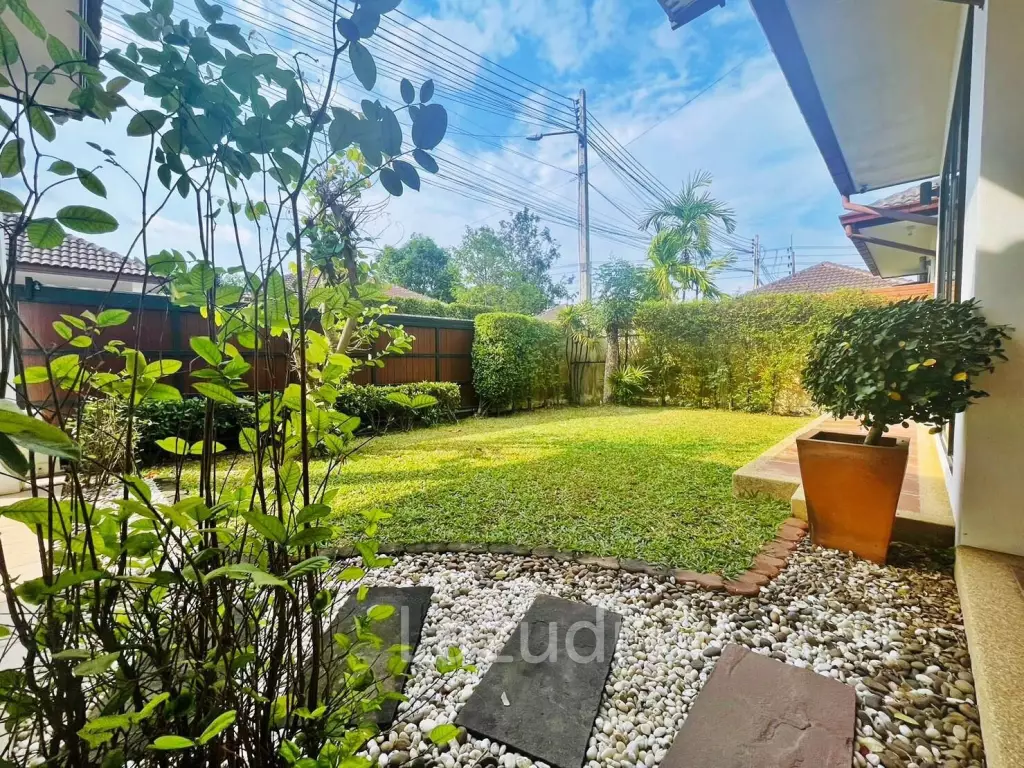 Huay Yai Private Pool House for Sale