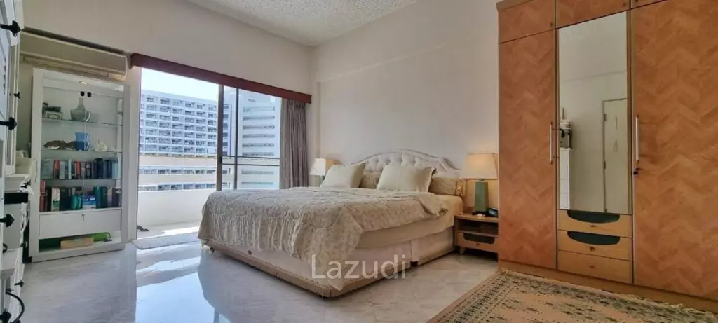 1 Bedroom for Sale in Jomtien Condotel