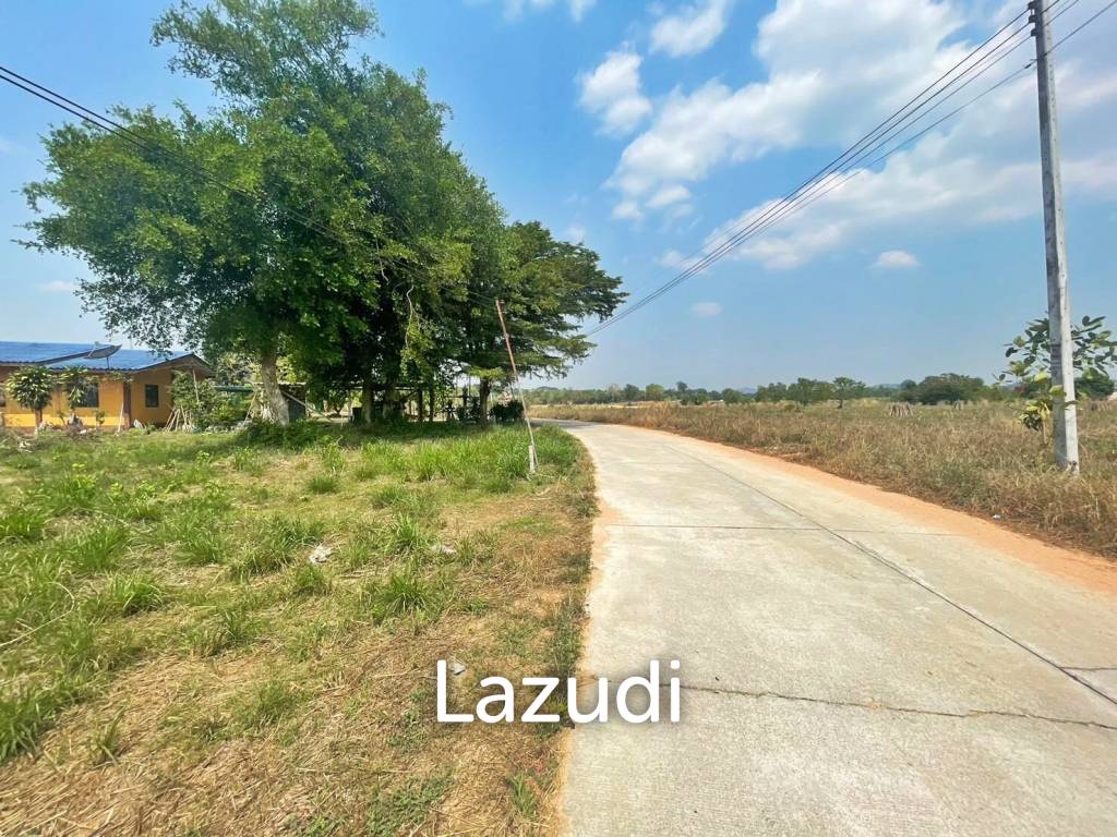 Great Land Plot at Mabprachan for Sale