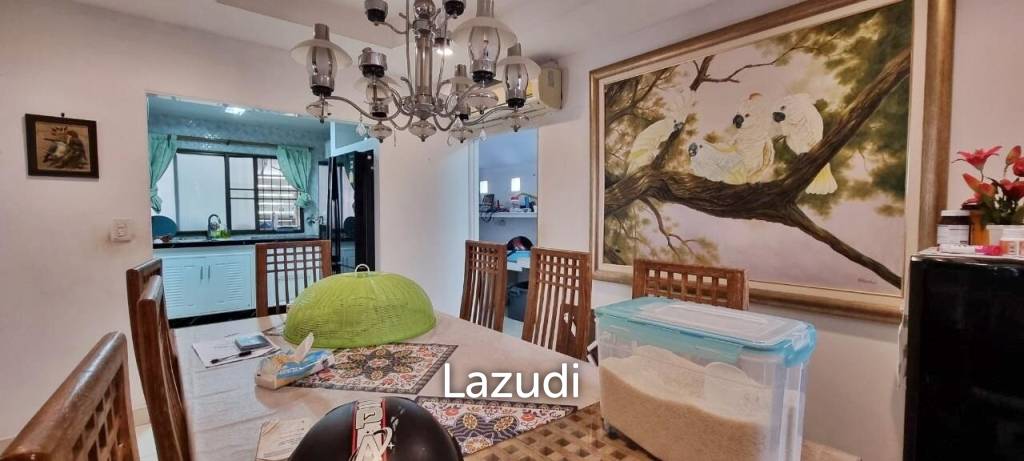 2 Storey House for Sale in Na-Kluea