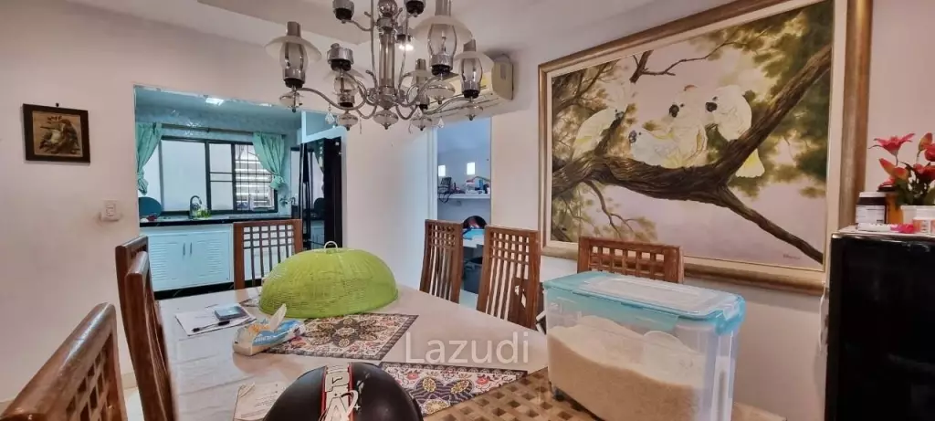 2 Storey House for Sale in Na-Kluea
