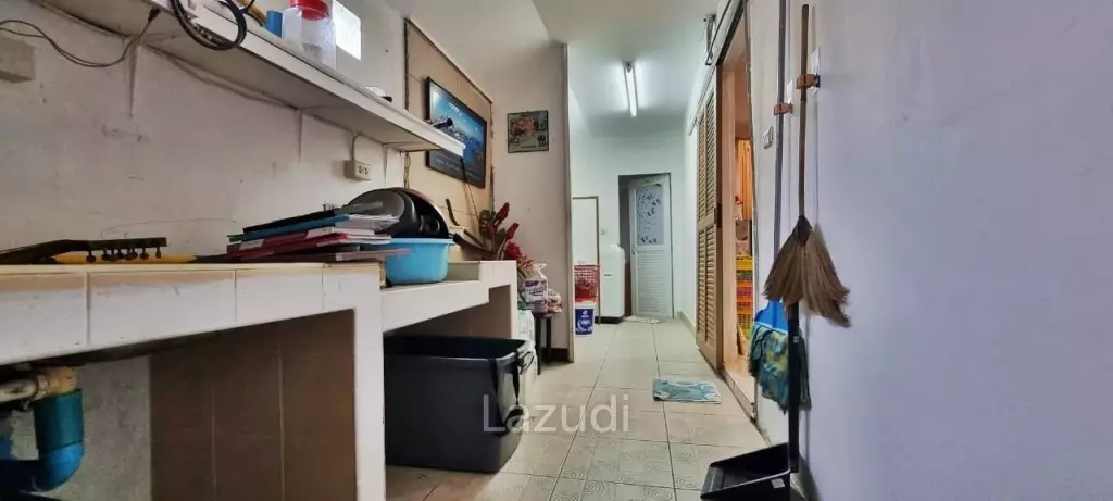 2 Storey House for Sale in Na-Kluea