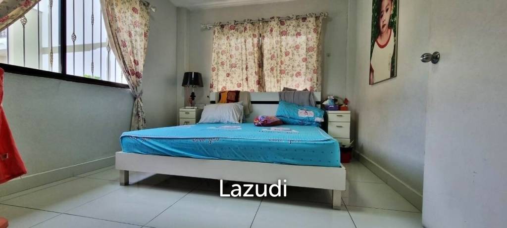 2 Storey House for Sale in Na-Kluea