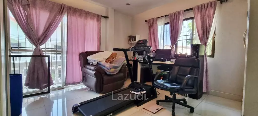 2 Storey House for Sale in Na-Kluea