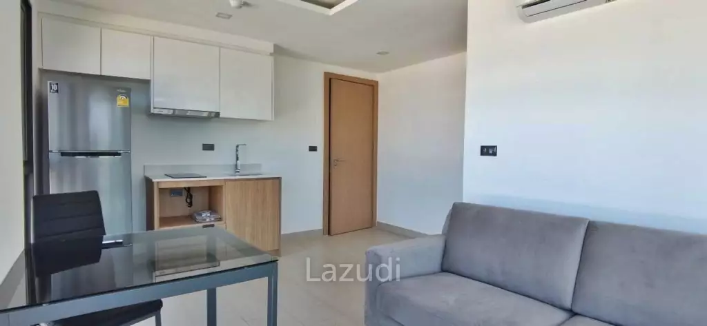 Sea View Condo for Rent in The Breeze