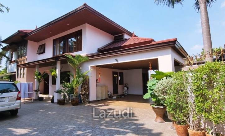 Wonderful 4 Bedrooms House for Sale
