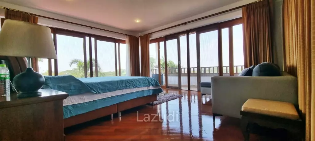Wonderful 4 Bedrooms House for Sale