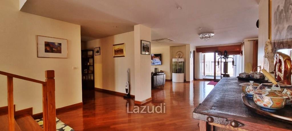 Wonderful 4 Bedrooms House for Sale