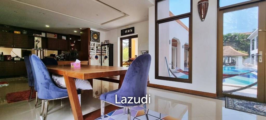 8 Beds 8 Baths 750 SQ.M. Phutara Villa Pattaya