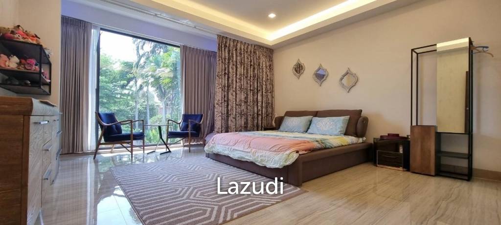 8 Beds 8 Baths 750 SQ.M. Phutara Villa Pattaya