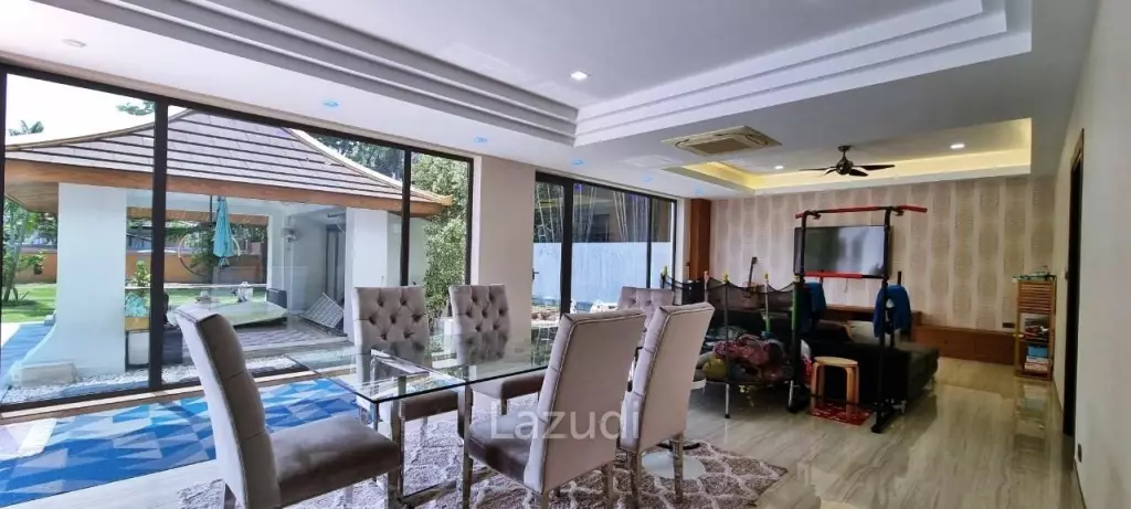 8 Beds 8 Baths 750 SQ.M. Phutara Villa Pattaya