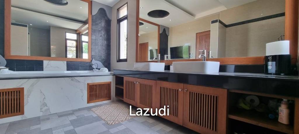8 Beds 8 Baths 750 SQ.M. Phutara Villa Pattaya