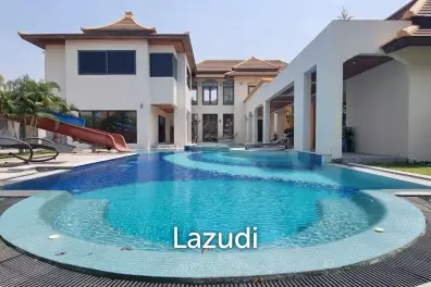 8 Beds 8 Baths 750 SQ.M. Phutara Villa Pattaya
