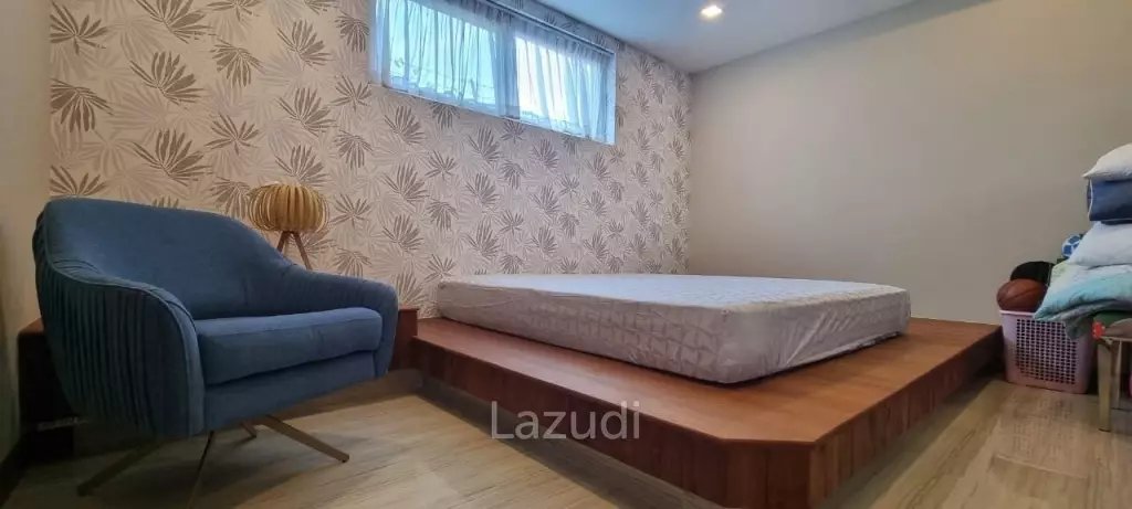 8 Beds 8 Baths 750 SQ.M. Phutara Villa Pattaya