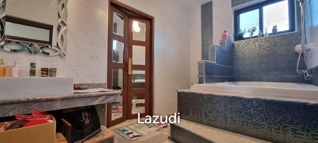 8 Beds 8 Baths 750 SQ.M. Phutara Villa Pattaya