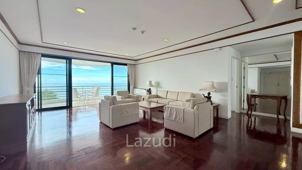 3 Bedrooms 3 bathrooms 266 SQ.M. Royal Cliff Garden