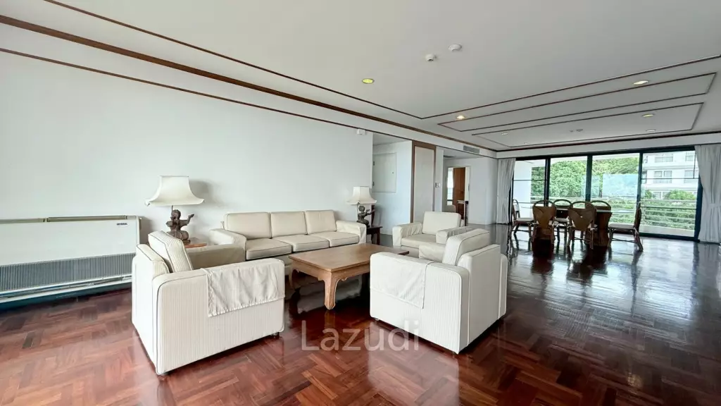 3 Bedrooms 3 bathrooms 266 SQ.M. Royal Cliff Garden
