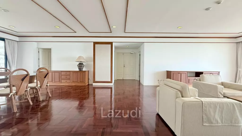 3 Bedrooms 3 bathrooms 266 SQ.M. Royal Cliff Garden