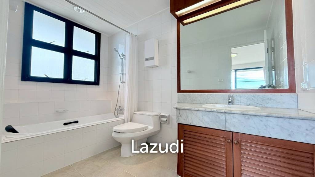 3 Bedrooms 3 bathrooms 266 SQ.M. Royal Cliff Garden
