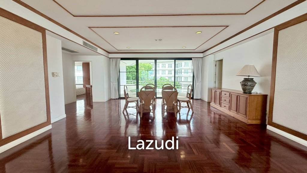 3 Bedrooms 3 bathrooms 266 SQ.M. Royal Cliff Garden