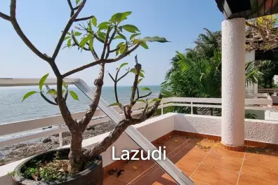 3 Bed 311 SQ.M Beachfront House at Baan Rimpha