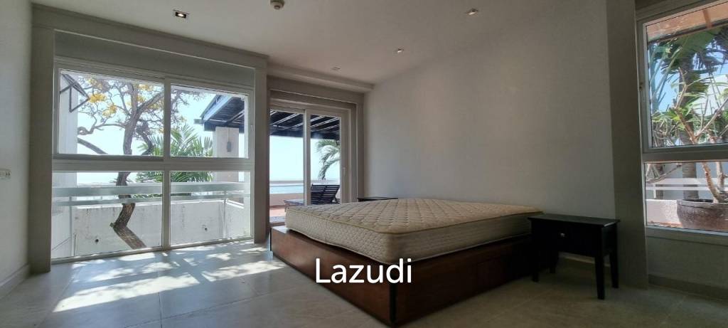 3 Bed 311 SQ.M Beachfront House at Baan Rimpha