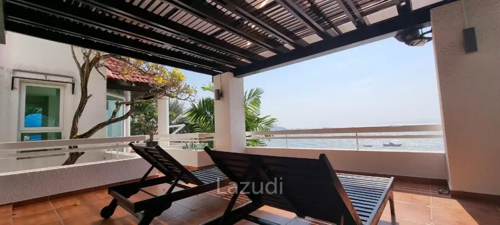 3 Bed 311 SQ.M Beachfront House at Baan Rimpha