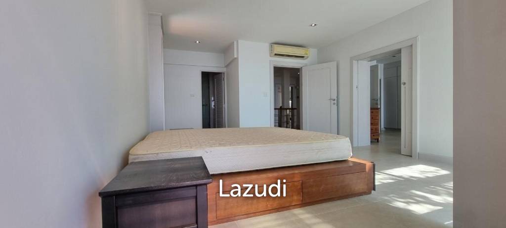3 Bed 311 SQ.M Beachfront House at Baan Rimpha