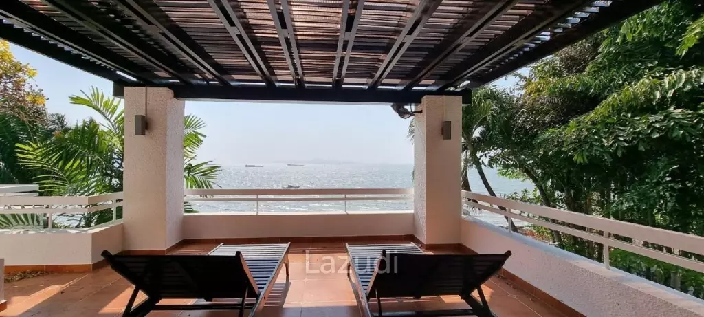 3 Bed 311 SQ.M Beachfront House at Baan Rimpha