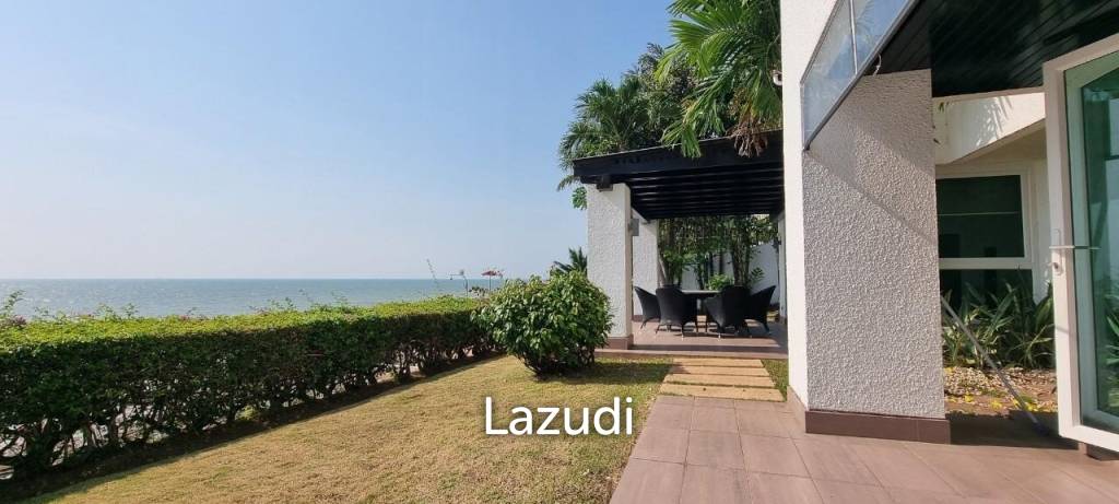 3 Bed 311 SQ.M Beachfront House at Baan Rimpha