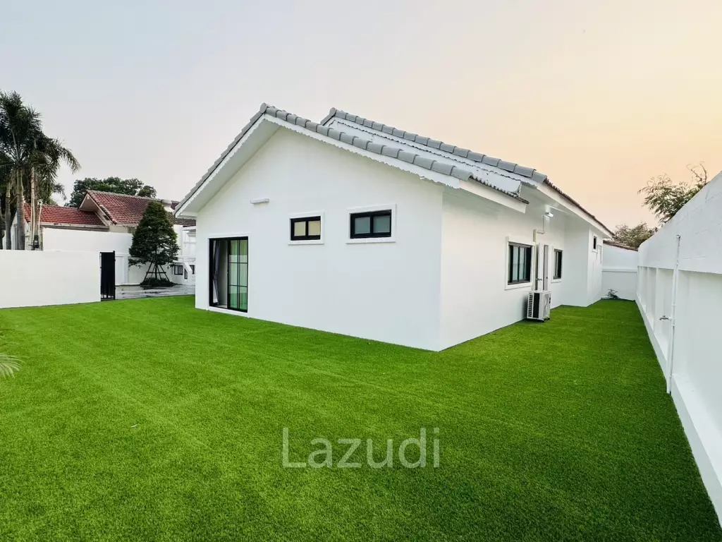 Modern 4 Bedrooms House for Sale