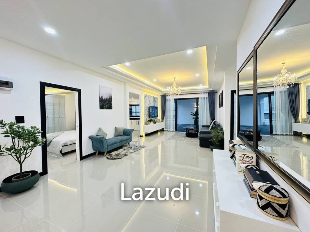 Modern 4 Bedrooms House for Sale