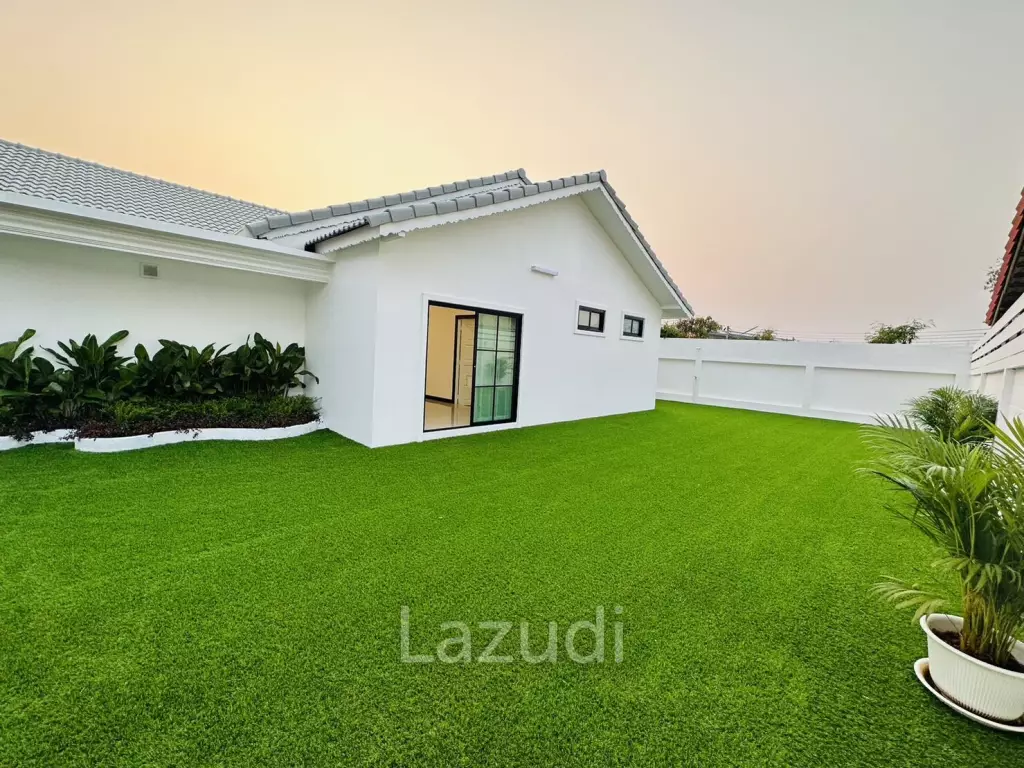 Modern 4 Bedrooms House for Sale