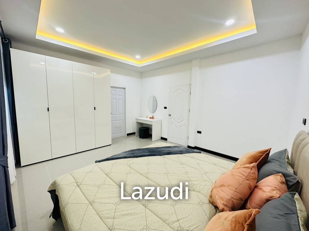 Modern 4 Bedrooms House for Sale