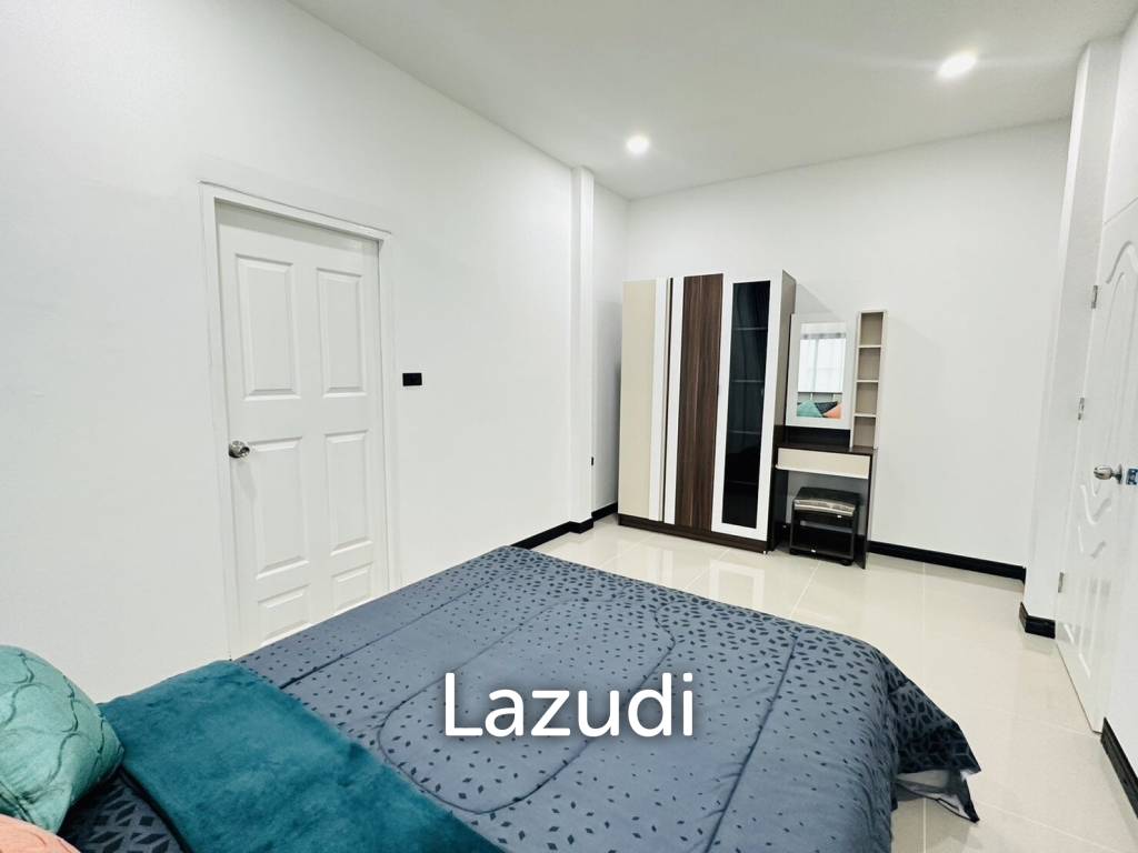 Modern 4 Bedrooms House for Sale