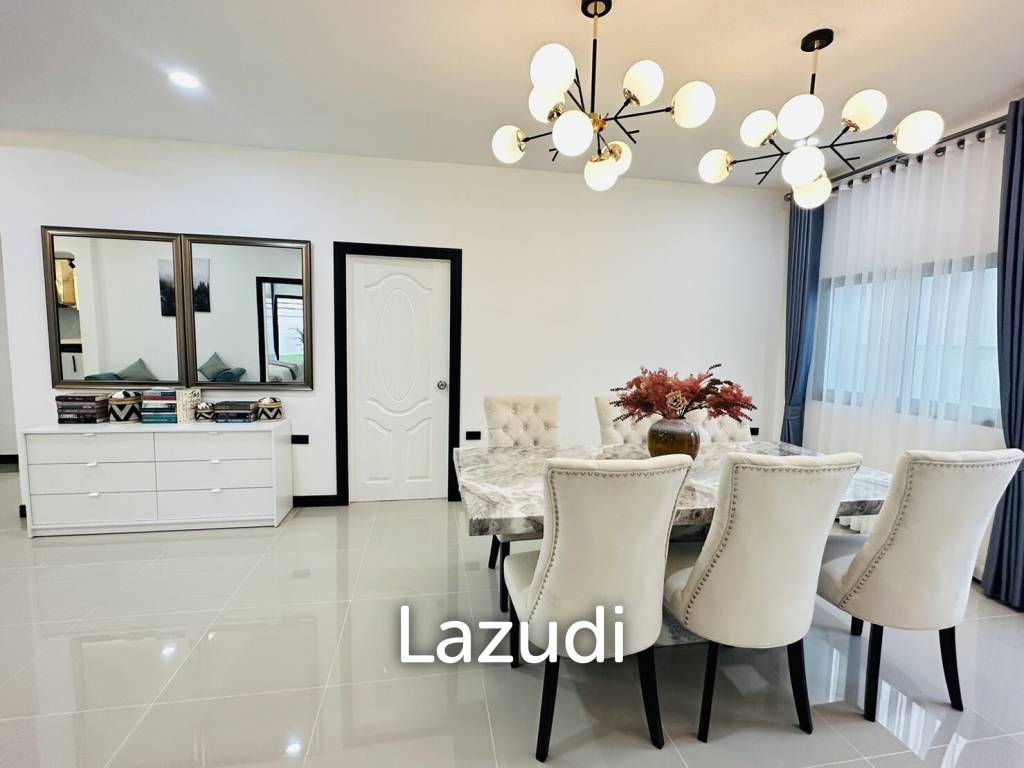 Modern 4 Bedrooms House for Sale