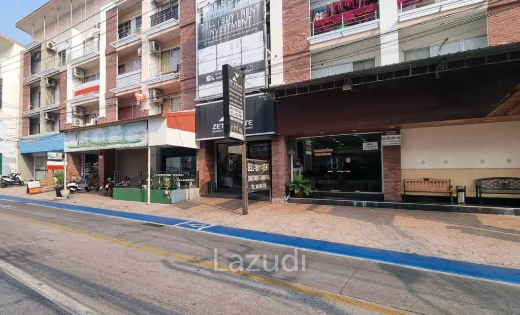 Expansive Retail Space with Residence in Pattaya