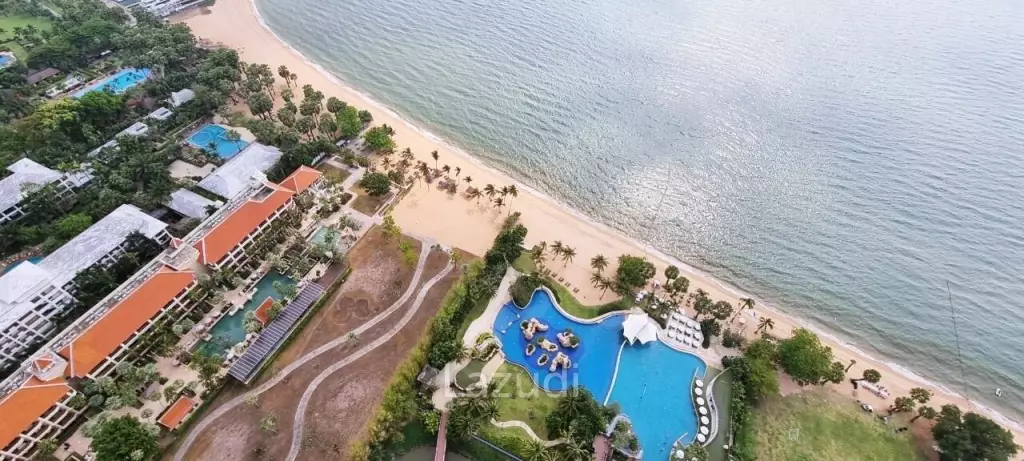 4 Bed 4 Bath 339 SQ.M Movenpick White Sand Beach